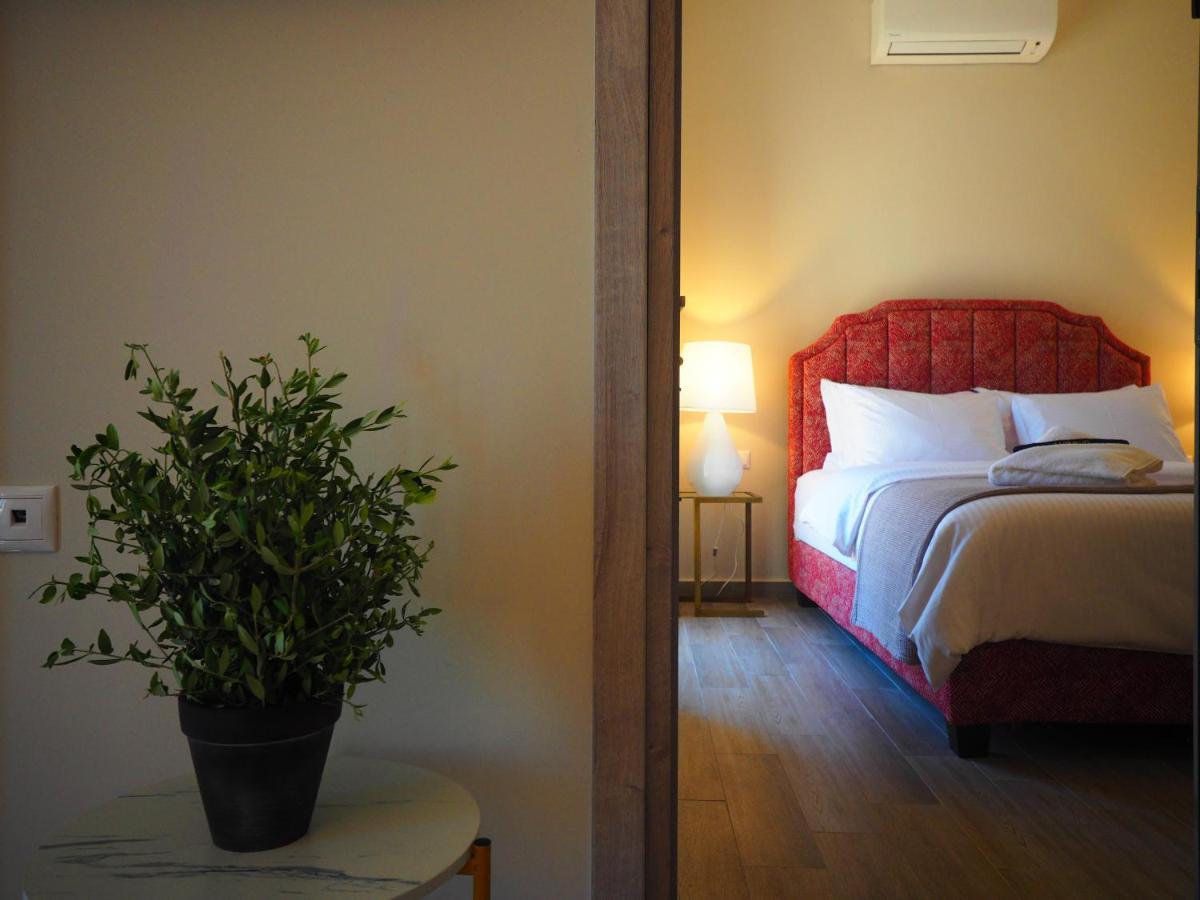 Terra Di Pietra Exclusive Suites & Apartments 에리아폴리스 외부 사진
