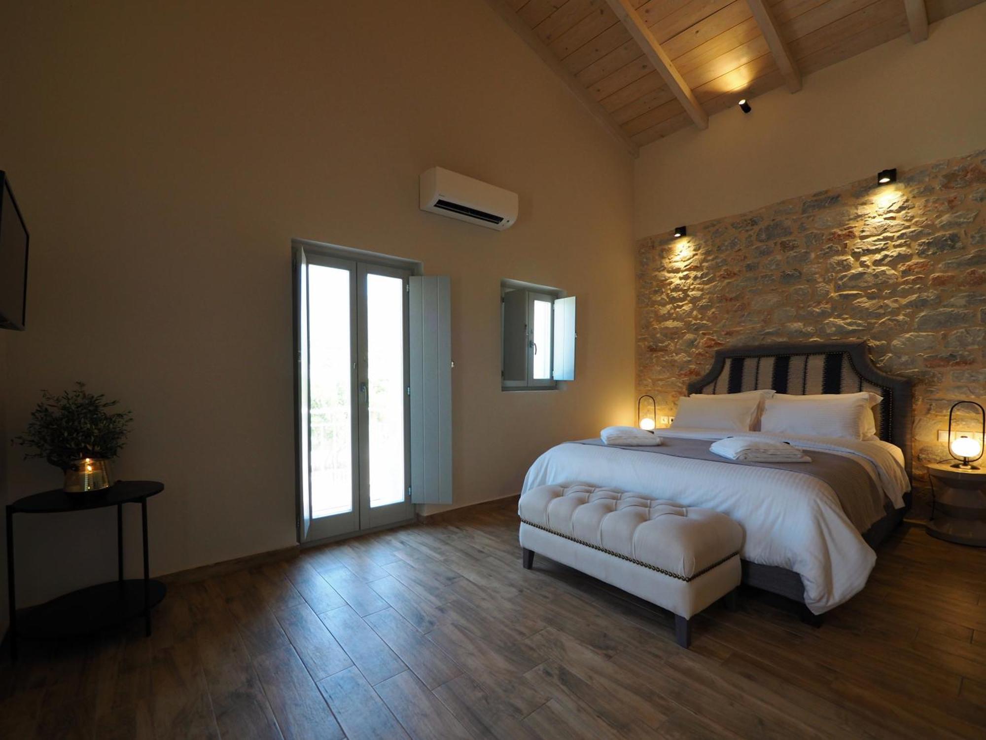 Terra Di Pietra Exclusive Suites & Apartments 에리아폴리스 외부 사진