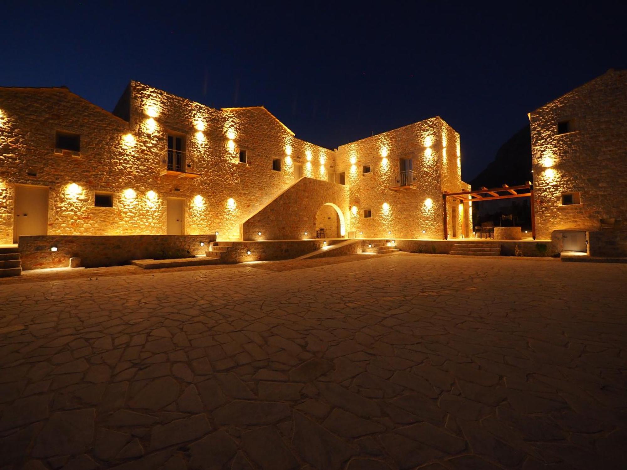 Terra Di Pietra Exclusive Suites & Apartments 에리아폴리스 외부 사진