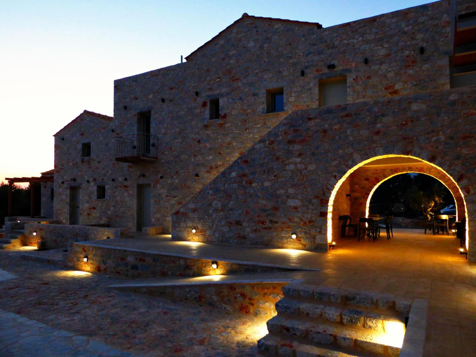 Terra Di Pietra Exclusive Suites & Apartments 에리아폴리스 외부 사진